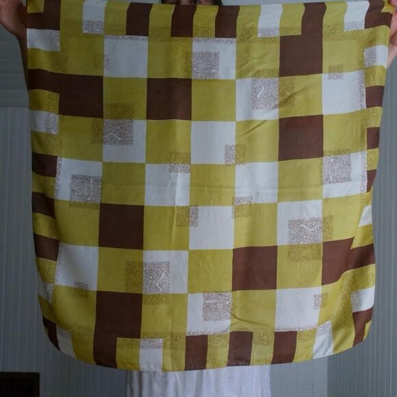 Vintage Accessories - Great vintage silk novelty scarf